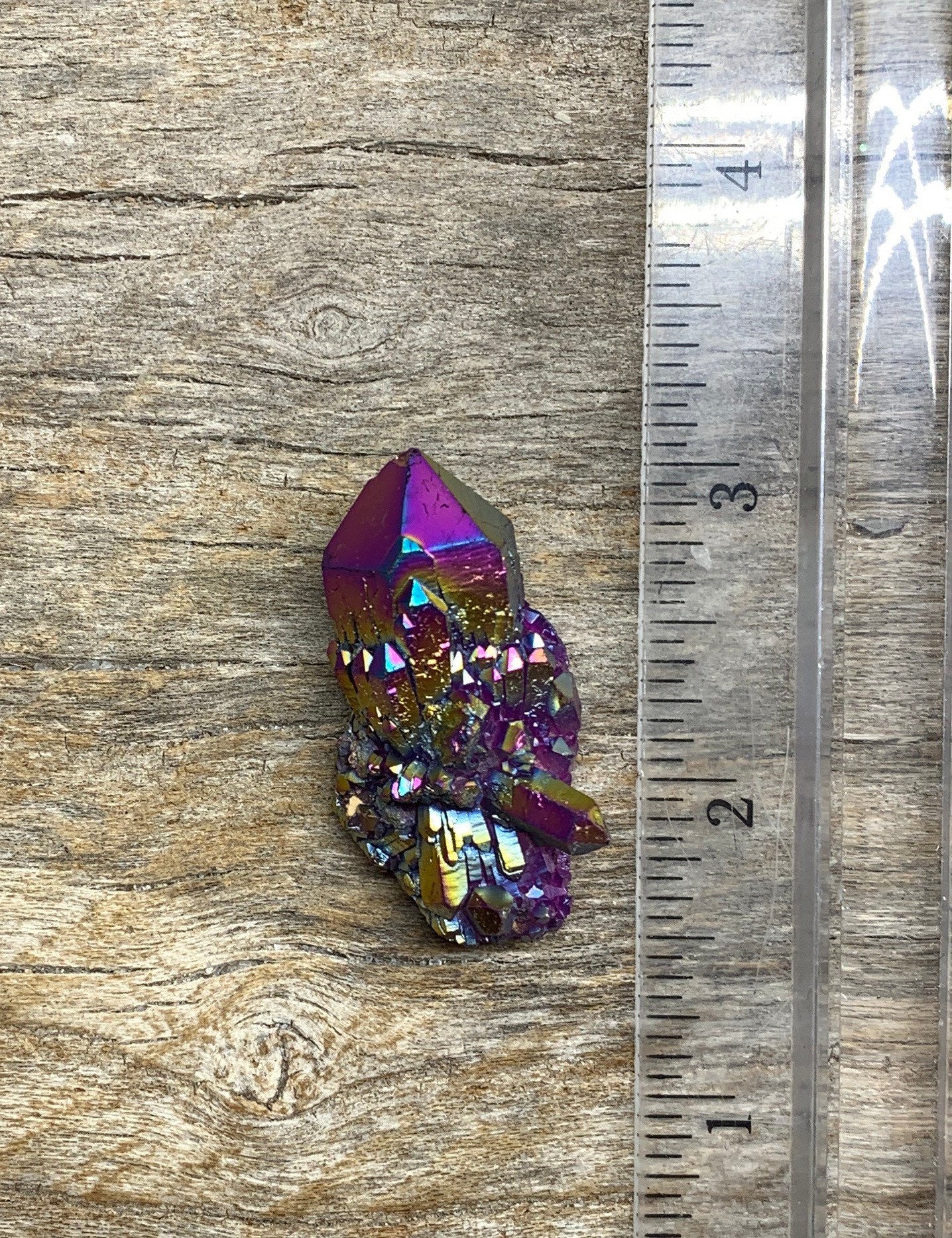 Tanzin Aura Cathedral Quartz CLU-0084