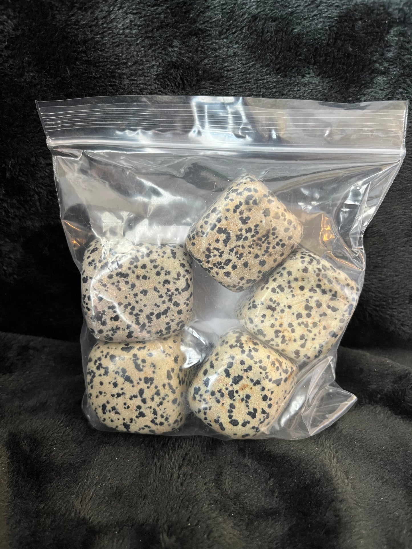 Dalmatian Jasper Large Cube Tumbled Stone, 1 Pound Bag WT-0041-A