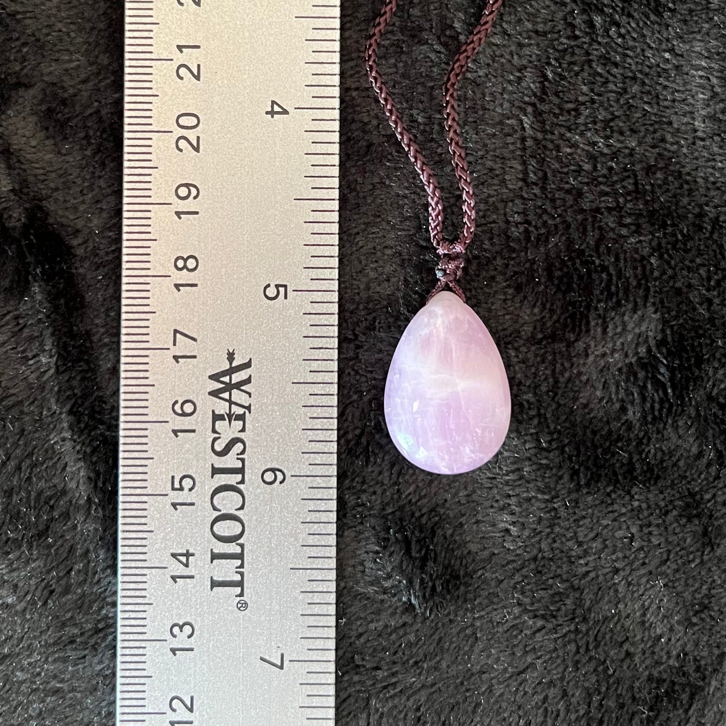 Kunzite Tear Drop Nexklace WN-0208
