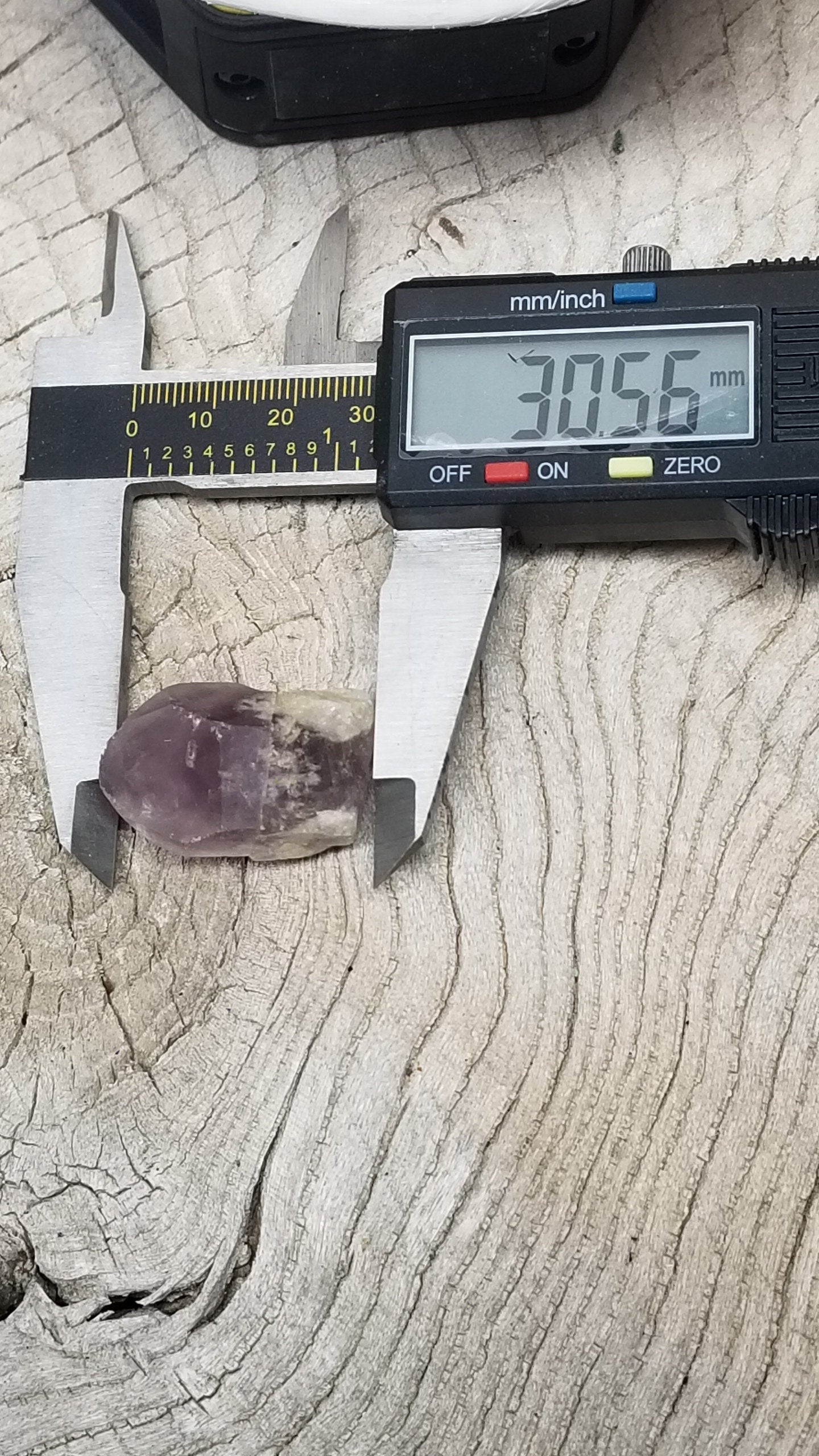 Amethyst Crystal Point, Naturally Terminated (Approx 1" - 2 ") approximate Purple Point, Supply for Crystal Grid, Wire Wrapping 0477
