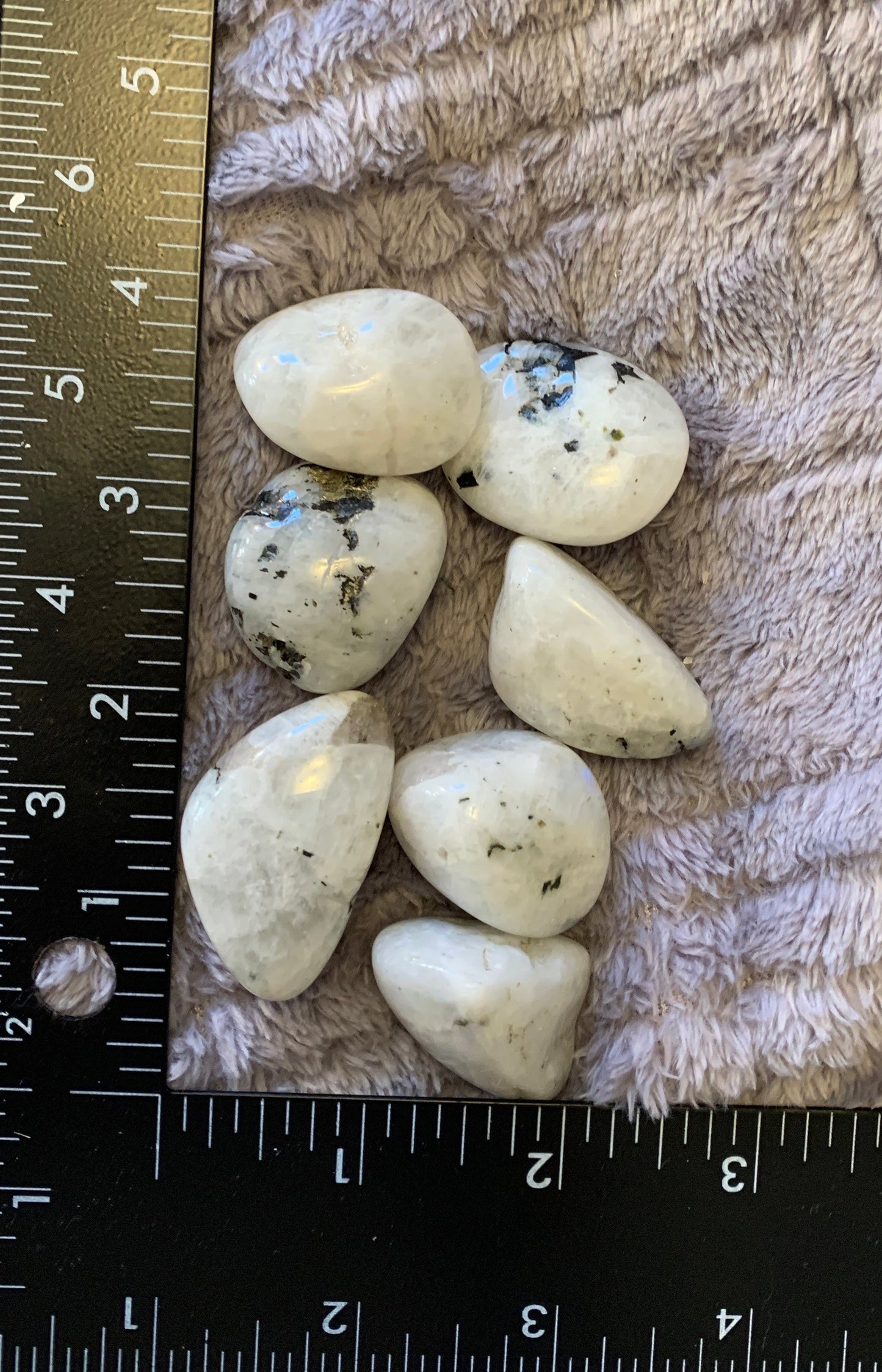 Rainbow Moonstone (Approx 1" - 1 1/2") BIN-1379