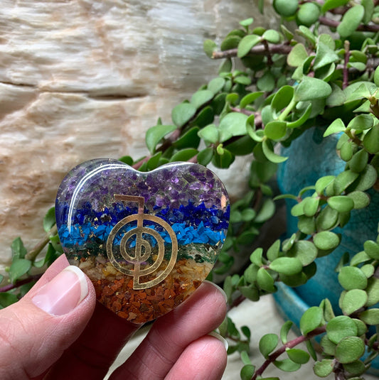 Reiki Chakra Orgonite Heart 2” 1591 (Crystals Imbedded in Resin)