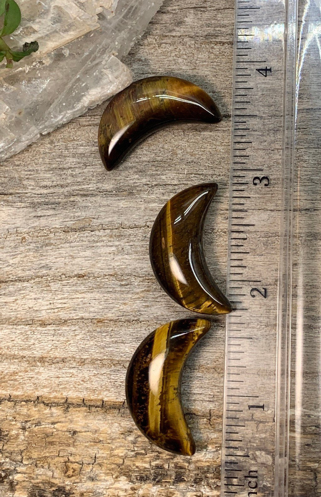 Tiger's Eye Carved Moon (Approx 1 1/8" Long) 0041