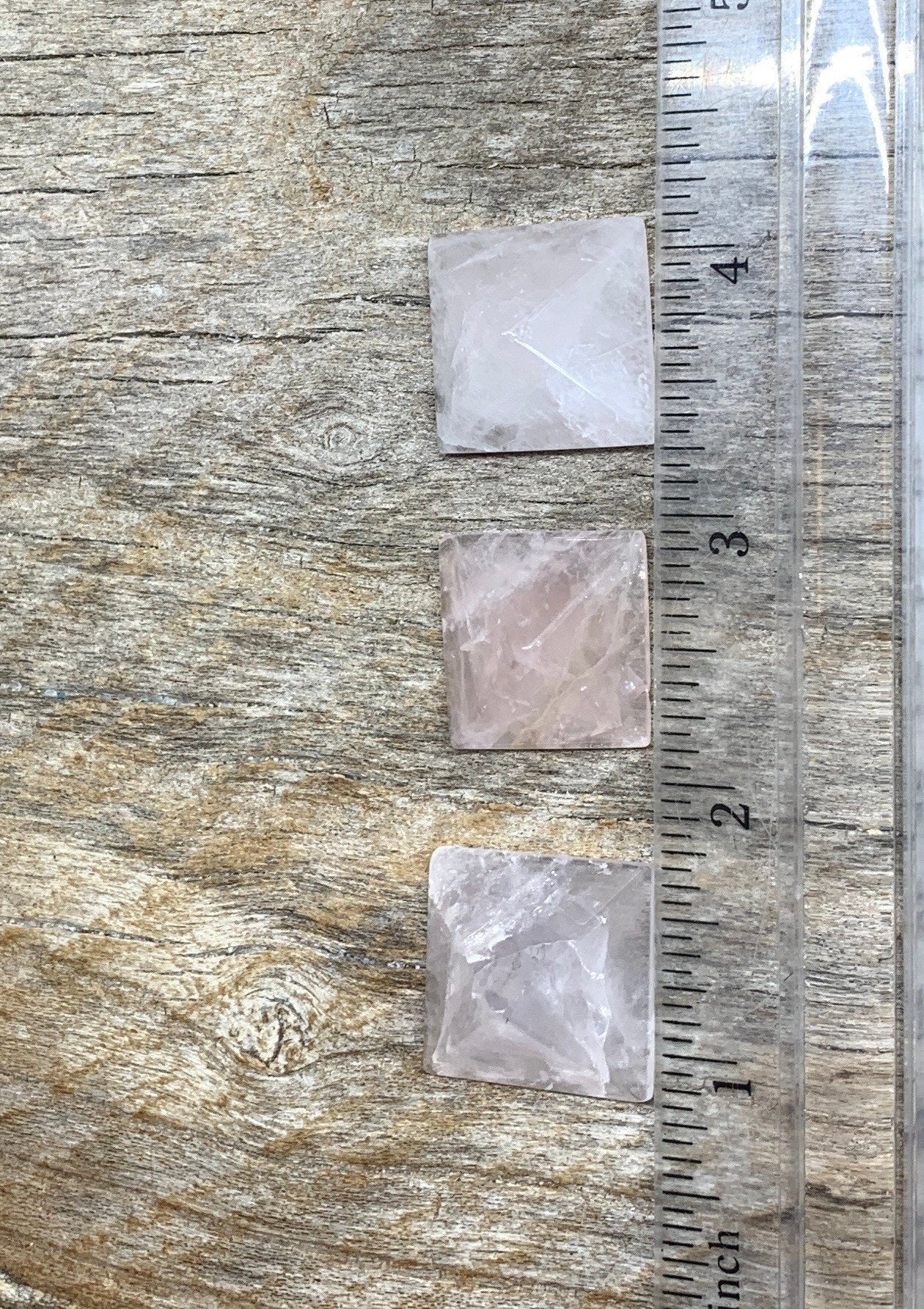 Rose Quartz Pyramid (3/4”- 1”) 0440