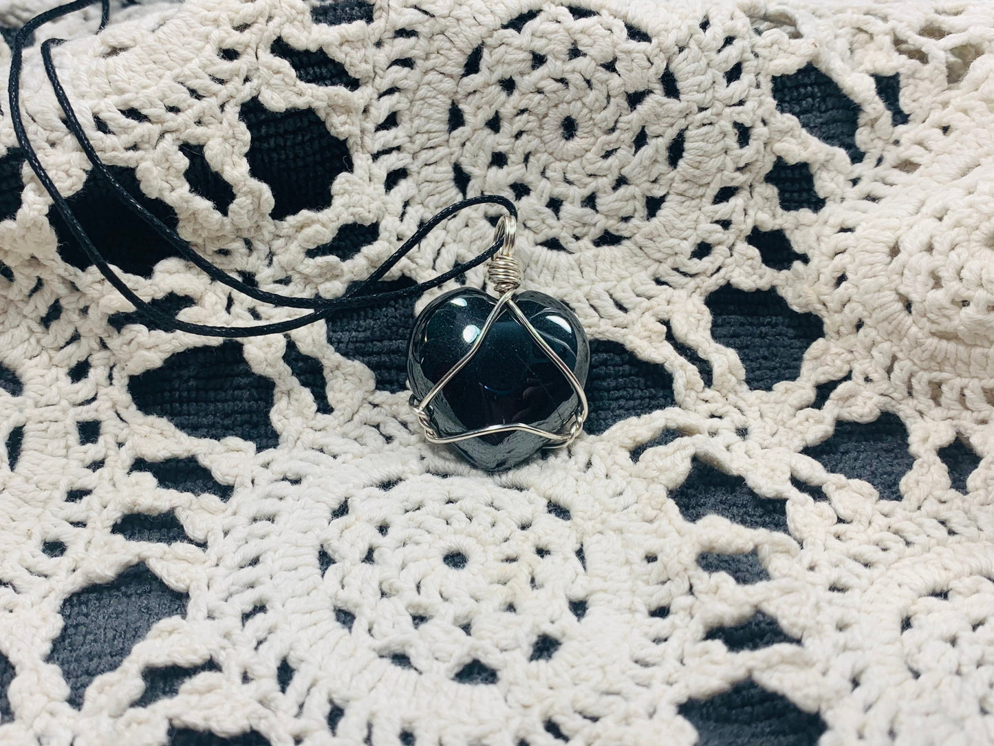 Hematite Heart Necklace HOT-0013