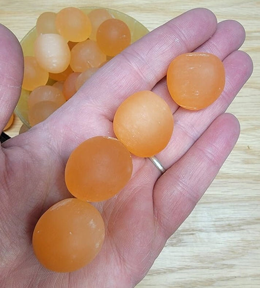 Orange Selenite Tumbled Stone G-0022 (Approx. 3/4” - 1") for Sacral Chakra, Crystal Heart, Supply for Crystal Grid, for Cleansing