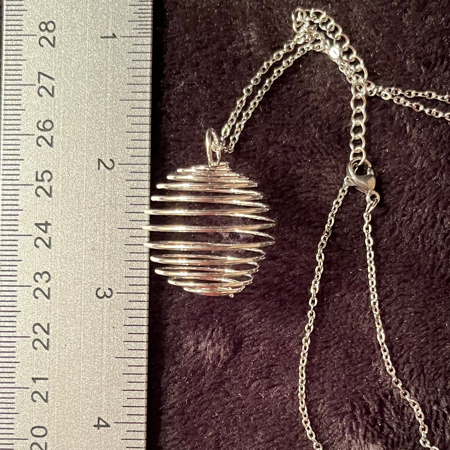 Silver tone Cage Pendant (25mm) With 22” Chain 1085