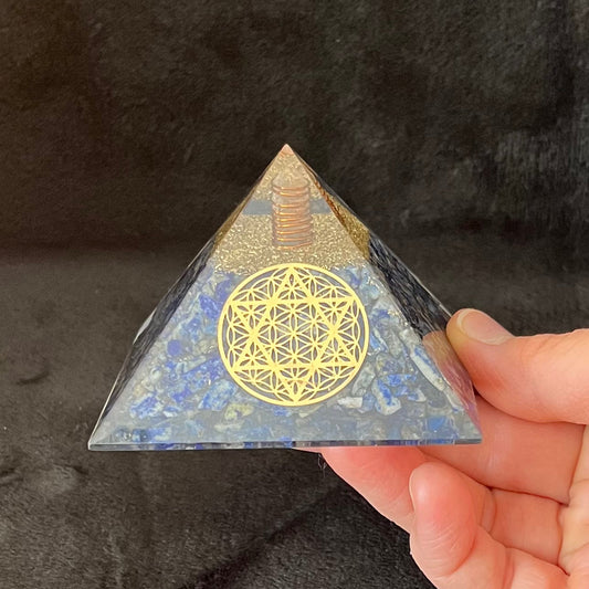 Lapis Lazuli Sacred Geometry Orgonite Pyramid WP-0001