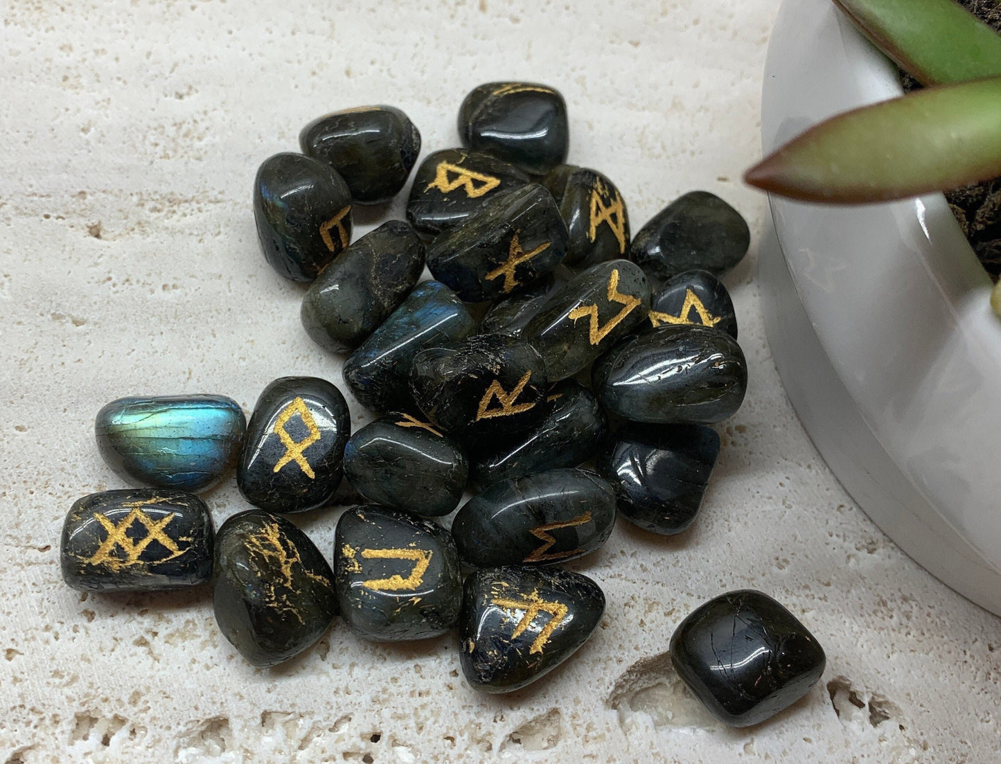 25 Piece Labradorite Rune Set KIT-0028