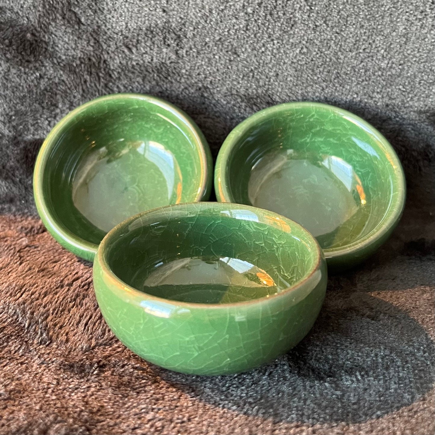 Small Ceramic Bowl, Green (Approx. 2 5/8" x 1 1/4") 1609
