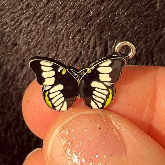 Black and White  Butterfly Charm (Approx. 3/4”) 0329