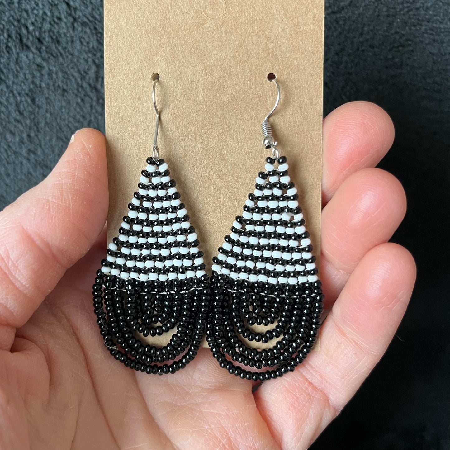 African Maasai Beaded Earrings EAR-0030