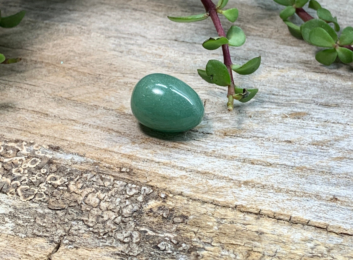 Green Aventurine Egg 3/4” 0432