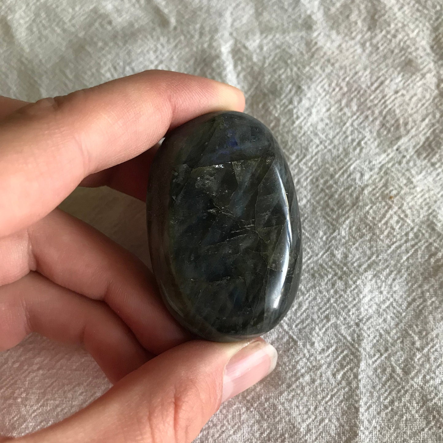 Labradorite Palm Stone, Approx  1 3/4" x 2 1/4", Flash, Beautiful 0462