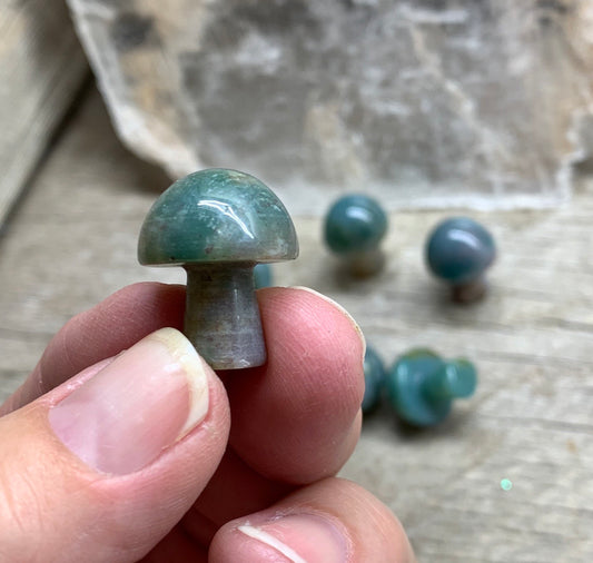 Moss Agate Mushroom (Approx. 5/8”x 3/4”) 0974