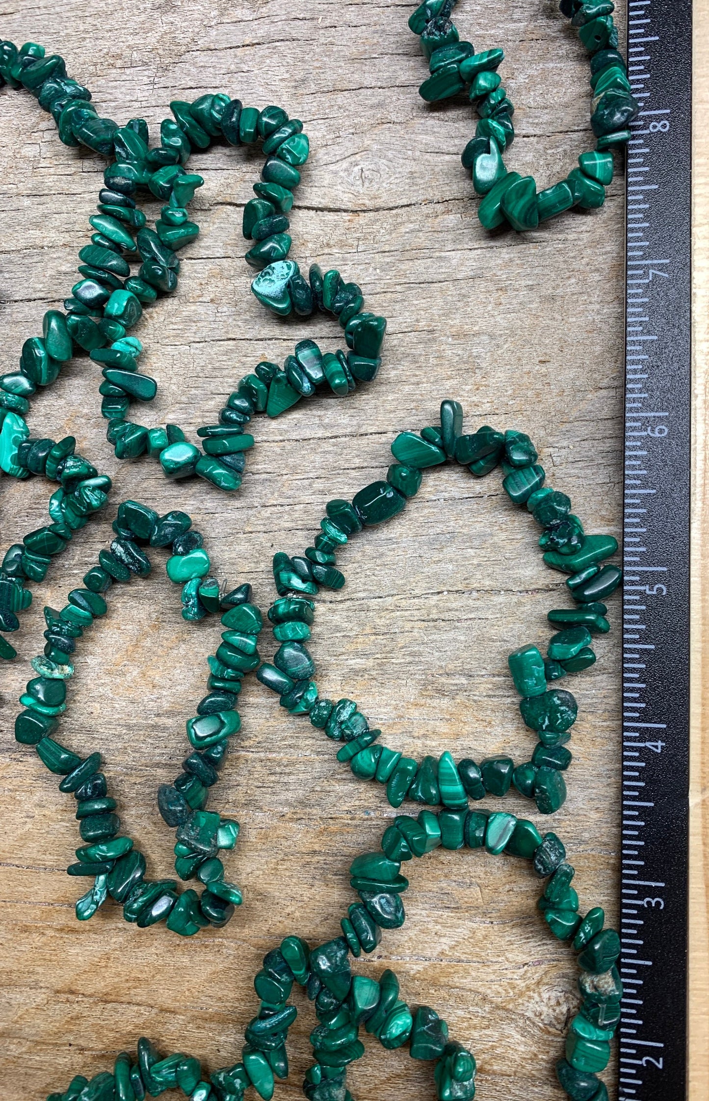 Malachite Chip Bracelet BRC-0156 Natural & Authentic