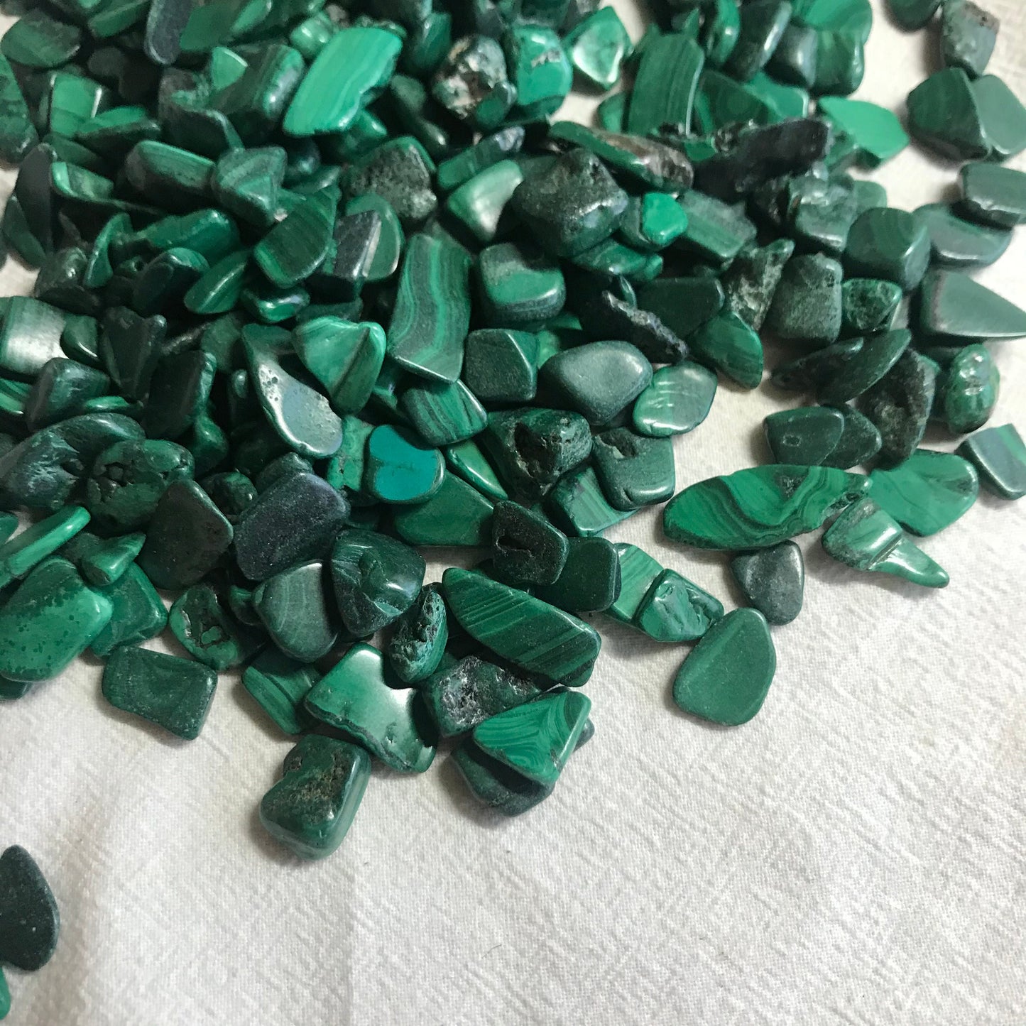 Green Malachite, Polished Tumbled Stone, Natural, Very Small (Approx 1/2" long) BIN-0262