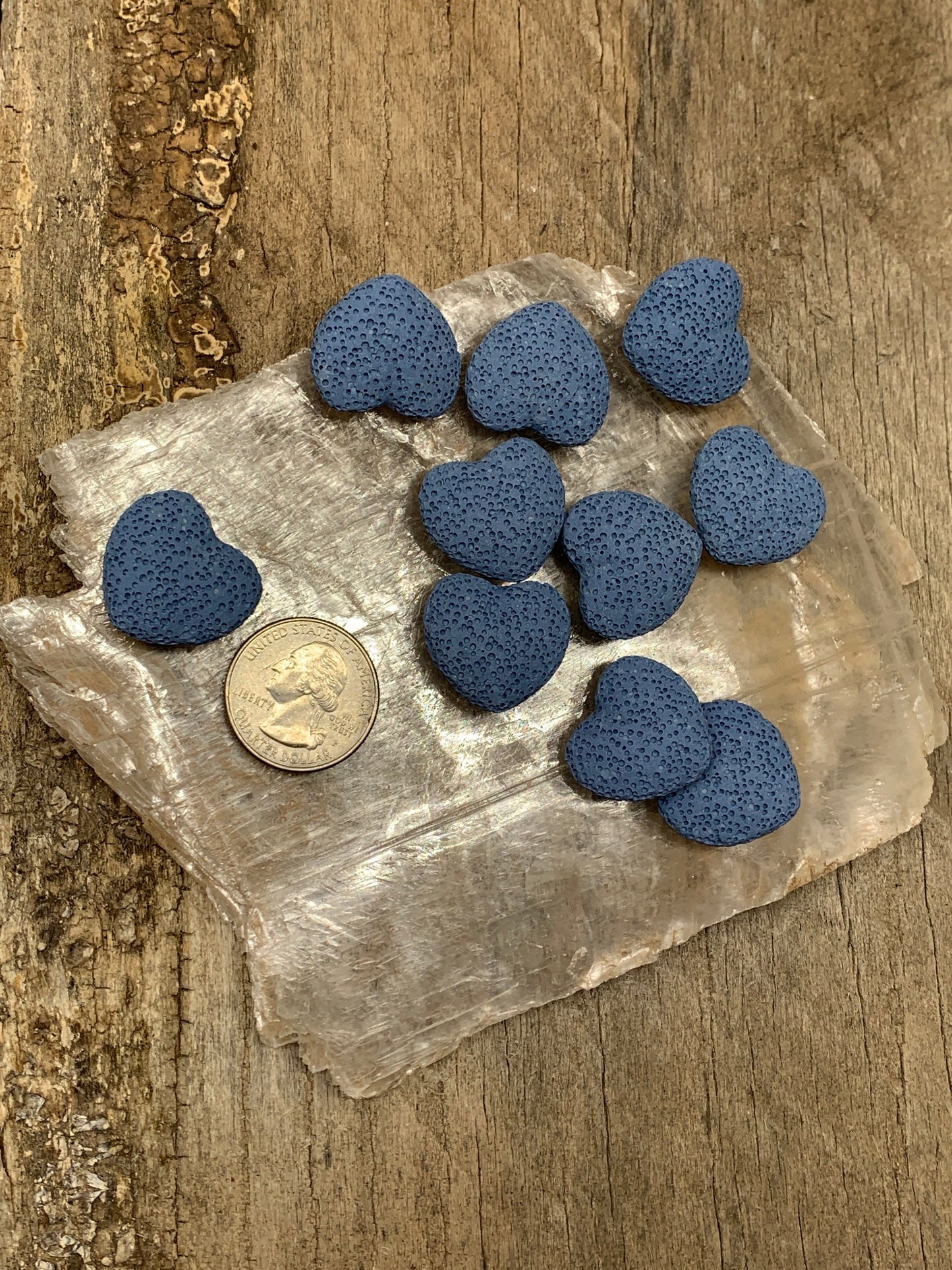 Lava Heart Blue  (Approx. 1") BIN-0505