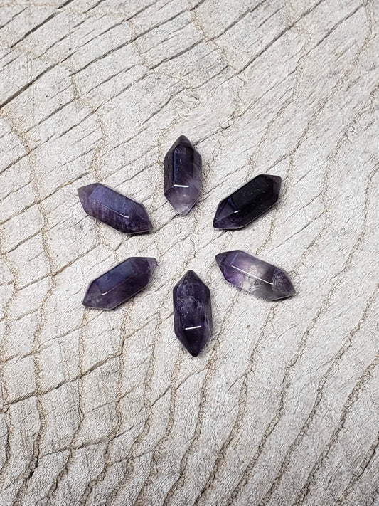 6 Amethyst Small double terminated lot for grid making. Crystal Point T-0053