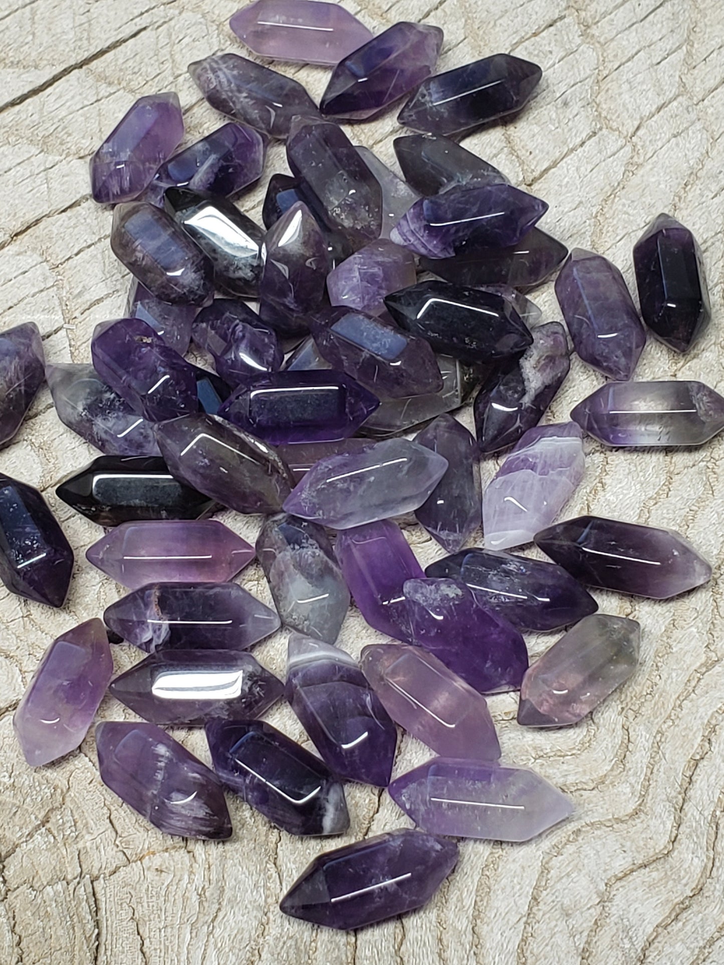 6 Amethyst Small double terminated lot for grid making. Crystal Point T-0053