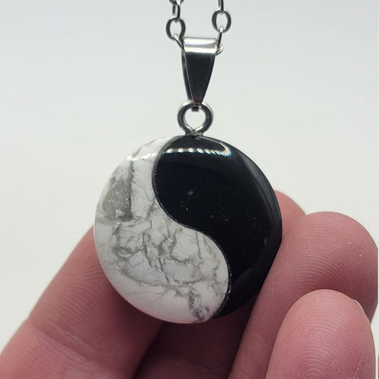 Yin and Yang, Tai Chi, Black Obsidian & White Howlite Necklace 1167