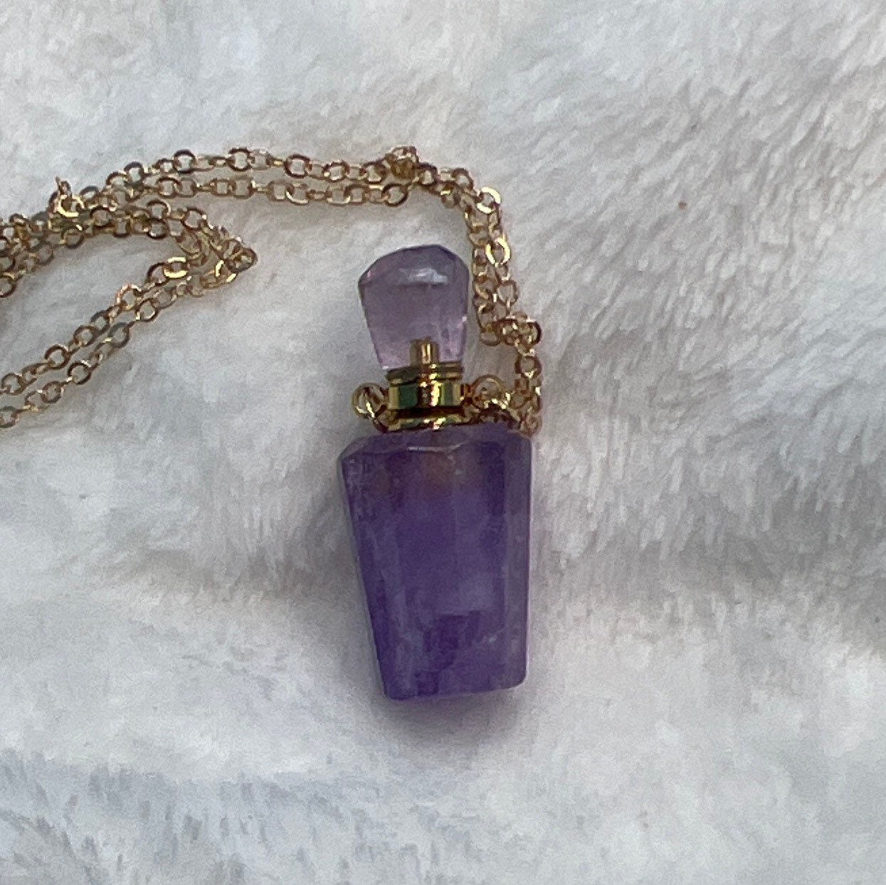 Amethyst Potion Bottle with Screw on Cap, faceted NCK-2714