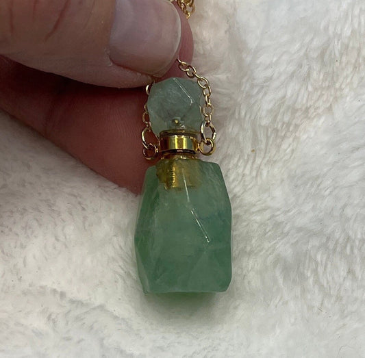 Green Fluorite Faceted Potion Bottle Necklace with Screw On Cap NCK-2646