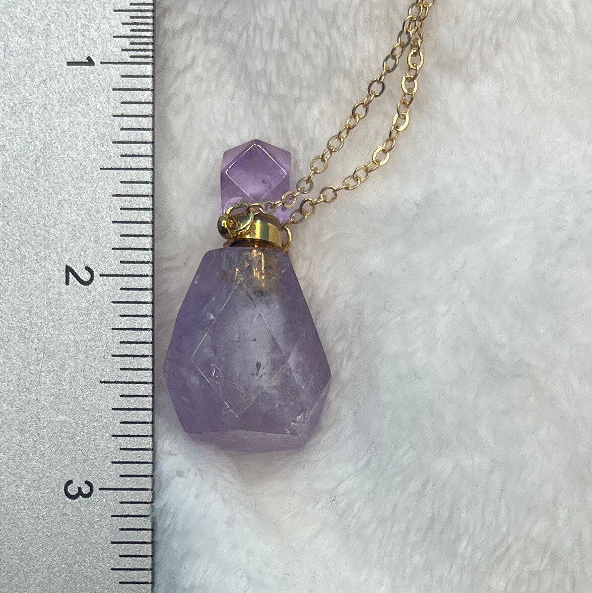 Amethyst Potion Bottle with Screw on Cap, faceted NCK-2639