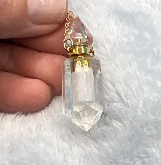 Clear Quartz Potion Bottle NCK-2657