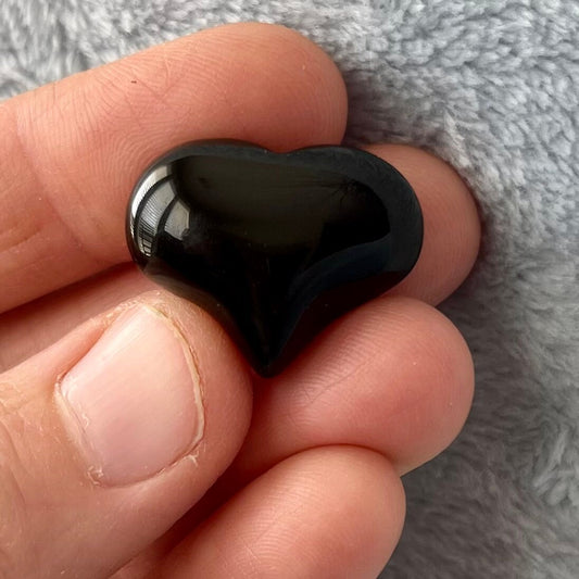 Black Onyx Puffy Heart (Approx. 3/4” x 1”) 0541-A