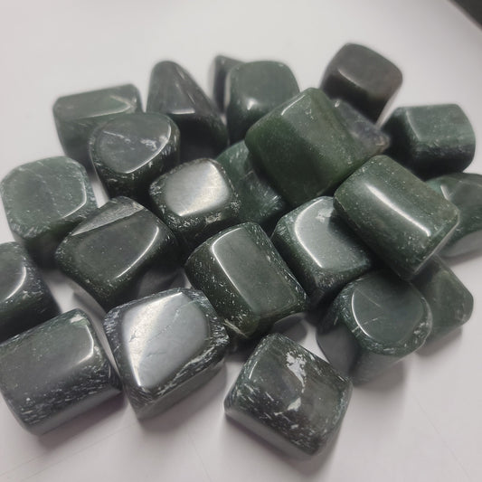 Green Aventurine Tumbled Stone, 1 Pound Bag (Approx. 20-30 mm) WT-0057-B