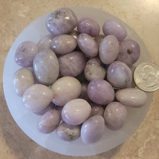 Kunzite Tumbled Stone, 1 Pound Bag (Approx. 20-30 mm) WT-0075