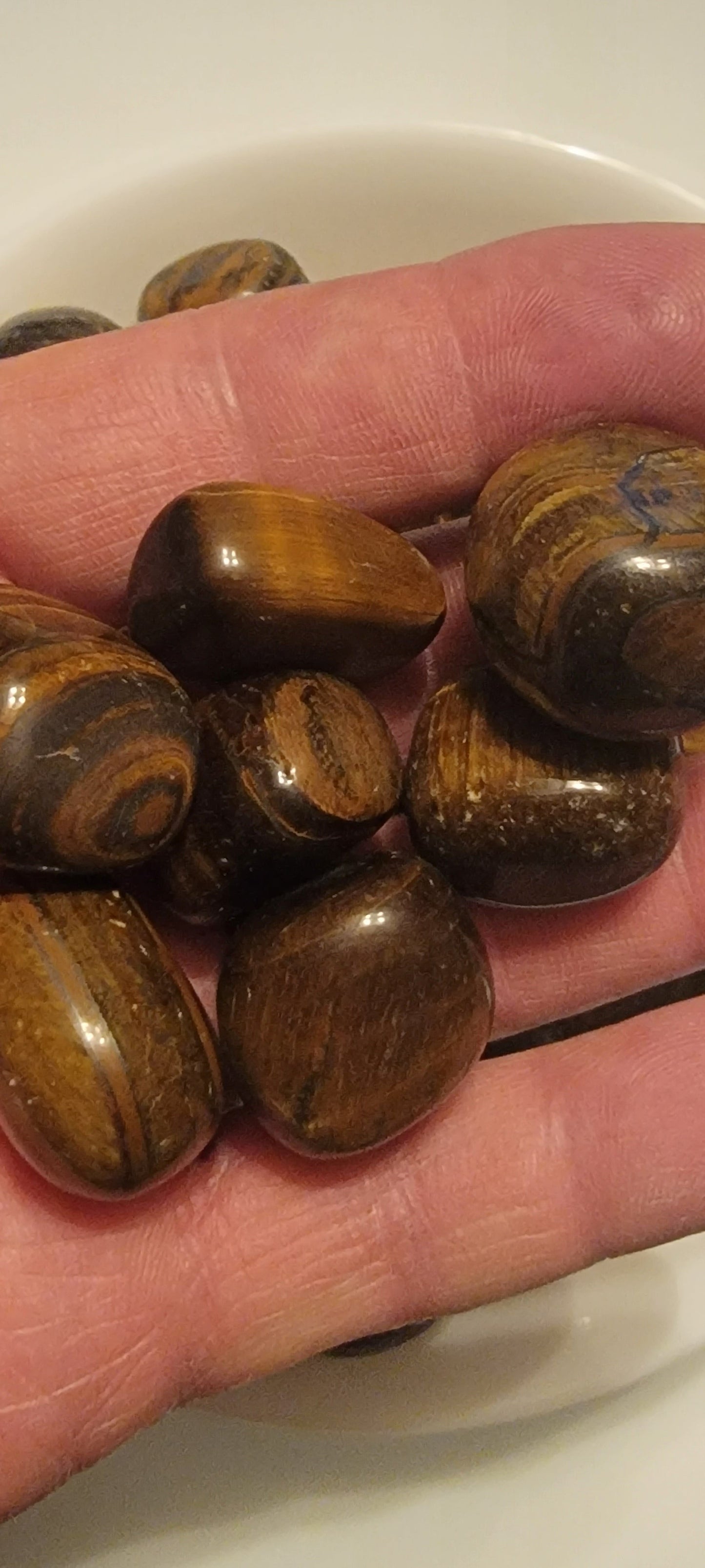 Tiger Eye Tumbled Stone, 1 Pound Bag (Approx. 20-30 mm) WT-0003