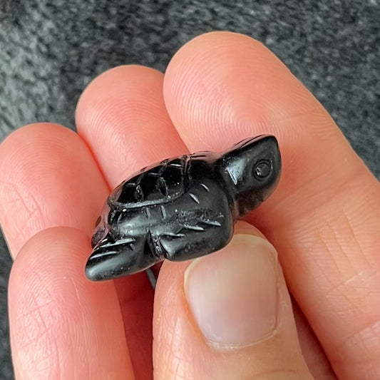 Black Obsidian Carved Sea Turtle (Approx. 1”) 0134