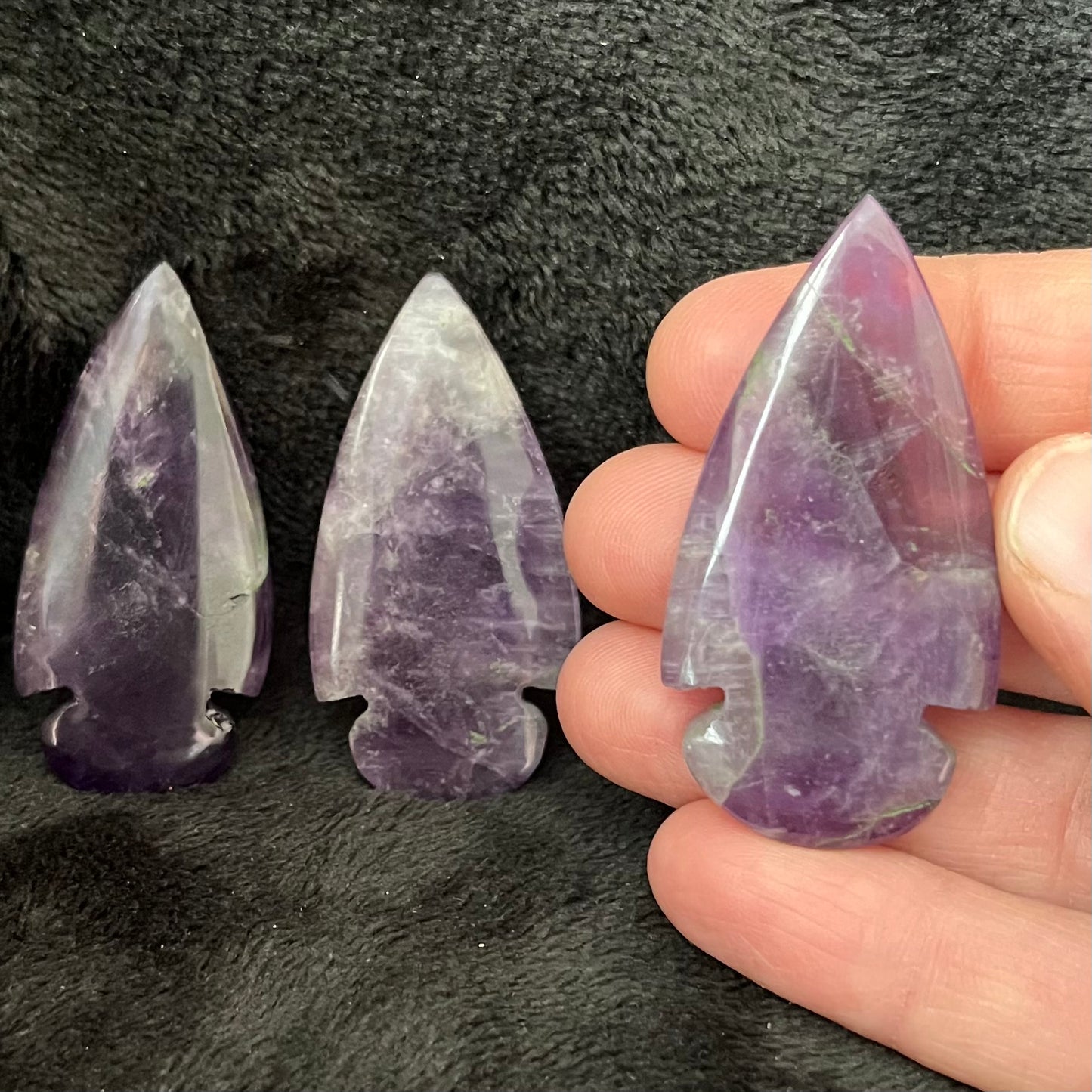 Amethyst Arrowhead Carving (Approx. 2” X 1”) 0385