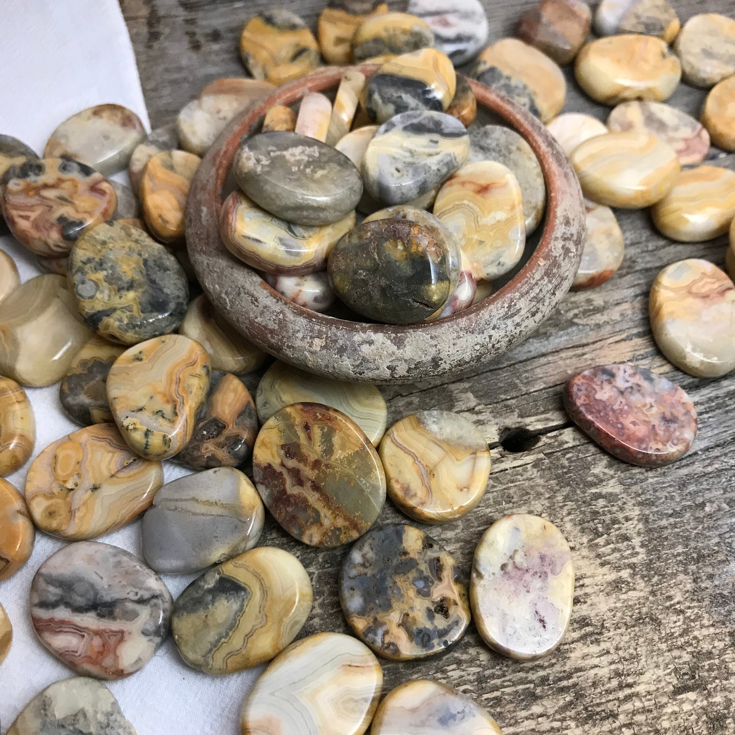 Yellow Crazy Lace Agate Tumbled Polished disk Tab (Approx. 3/4" - 1") Polished Stone for Crystal Grid, Wire Wrapping or Craft Supply BIN-0676