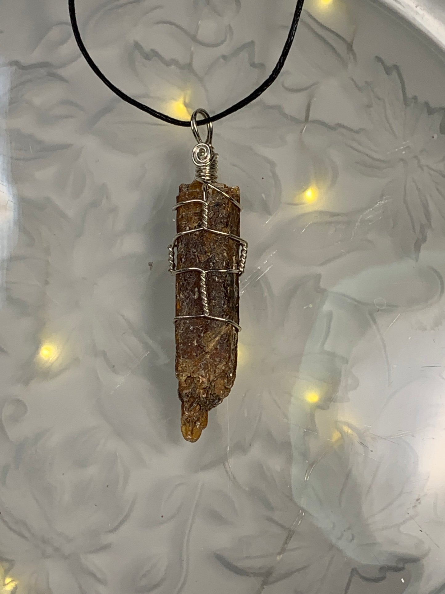 Red Kyanite Necklace     NCK-0037