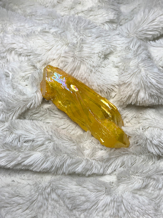 Gold/aYellow Aura Quartz  CRY-0107