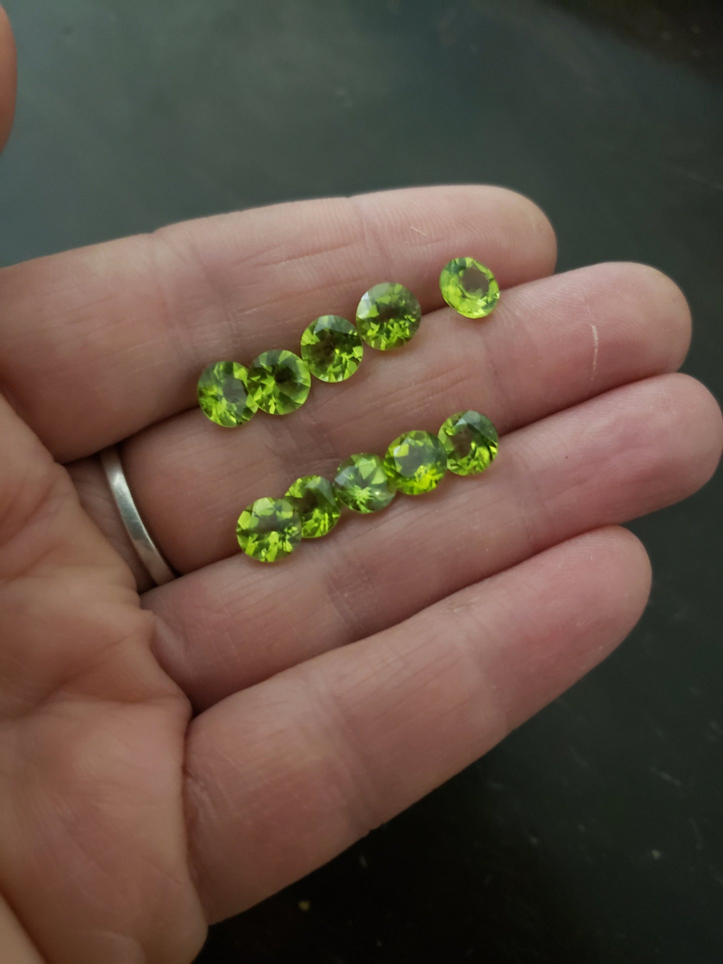 Peridot Faceted Gemstone 1.3 Carats, olivine, Gemstone, Genuine BIN-0165