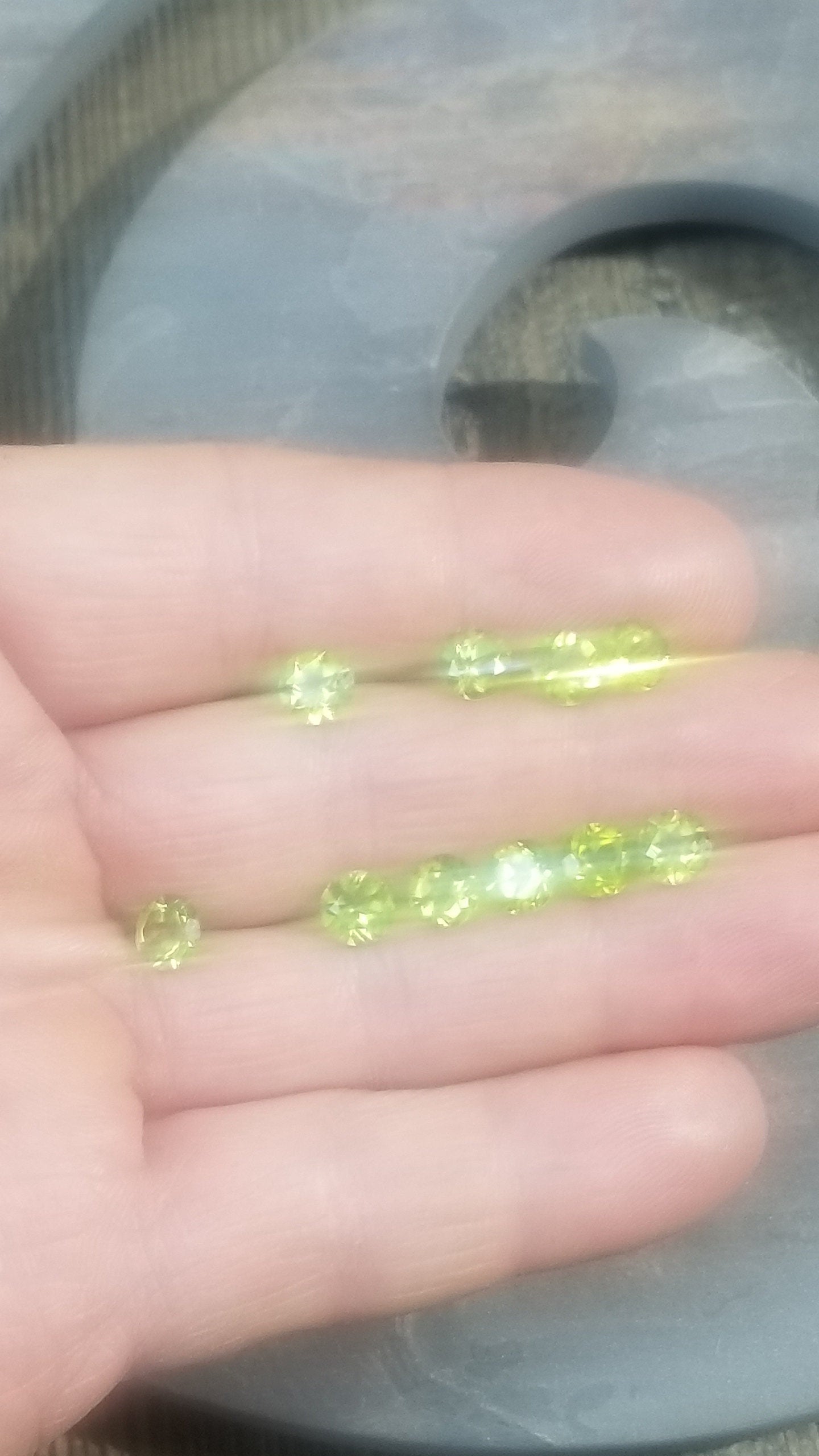 Peridot Faceted Gemstone 1.3 Carats, olivine, Gemstone, Genuine BIN-0165