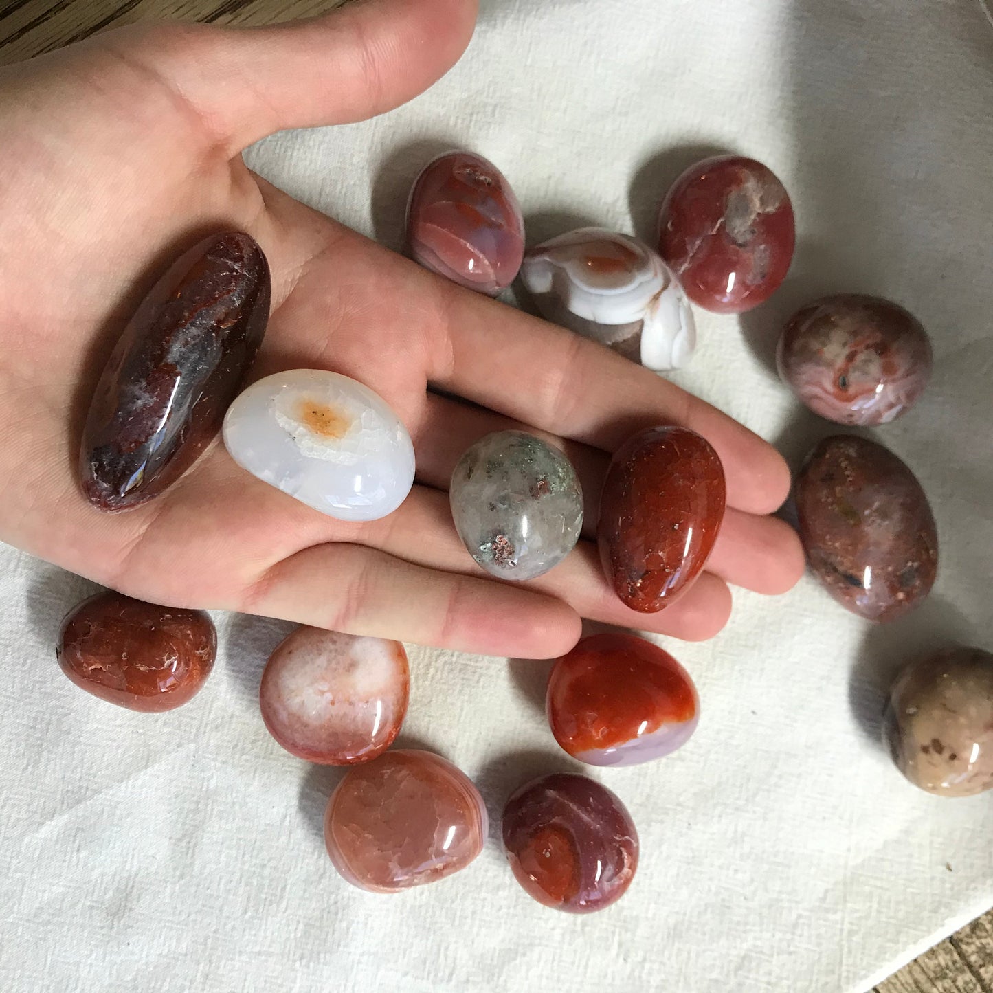 Polished Red Agate, Tumbled Stone (Approx. 3/4" - 1 1/4" long) for Wire Wrapping or Crystal Grid Supply BIN-1377