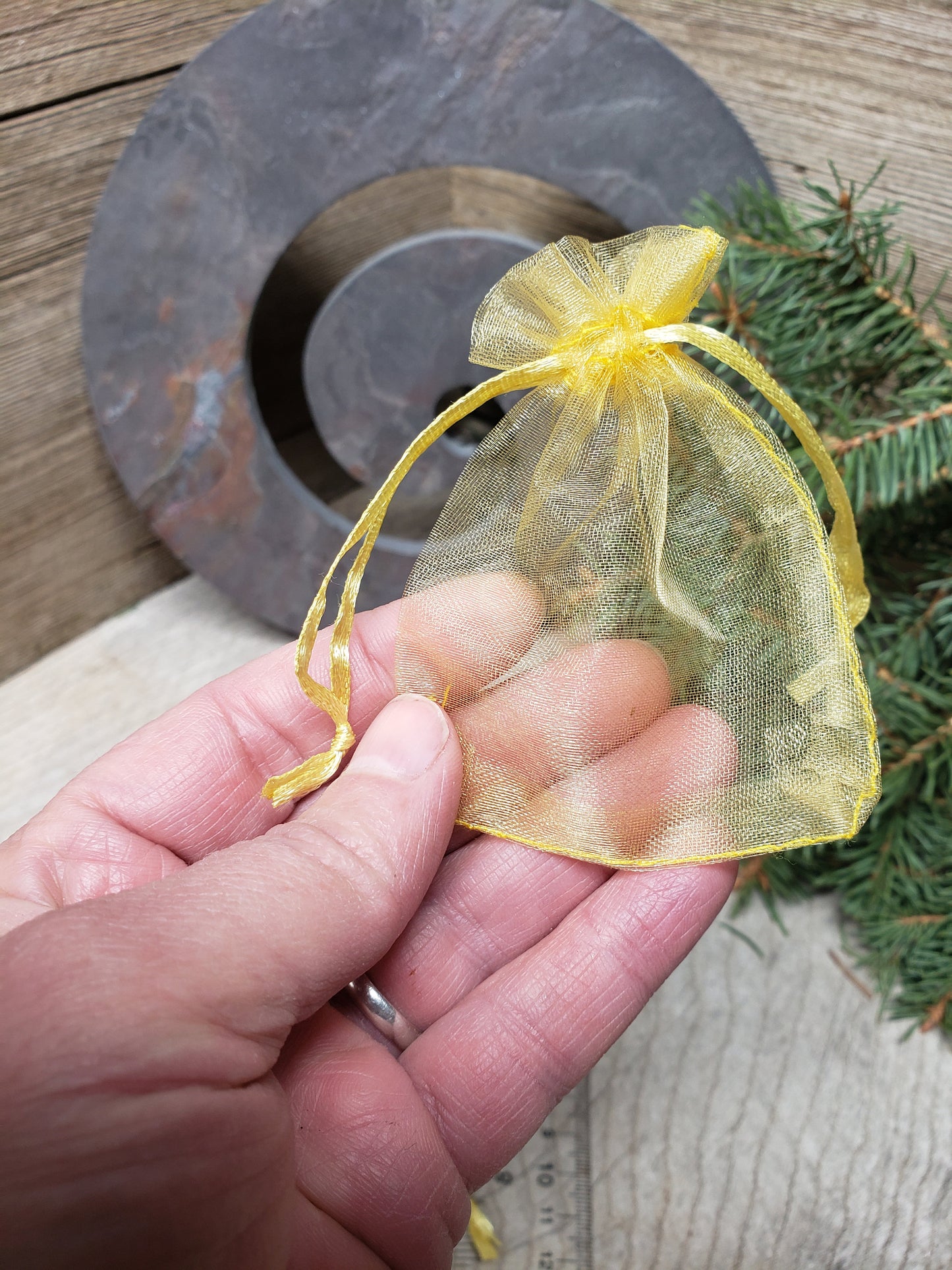 Yellow Organza Drawstring Bag, Golden Yellow, DIY, Beautiful, Crystal Collecting (Approx. 2.8" x 3.6") BAG-0016