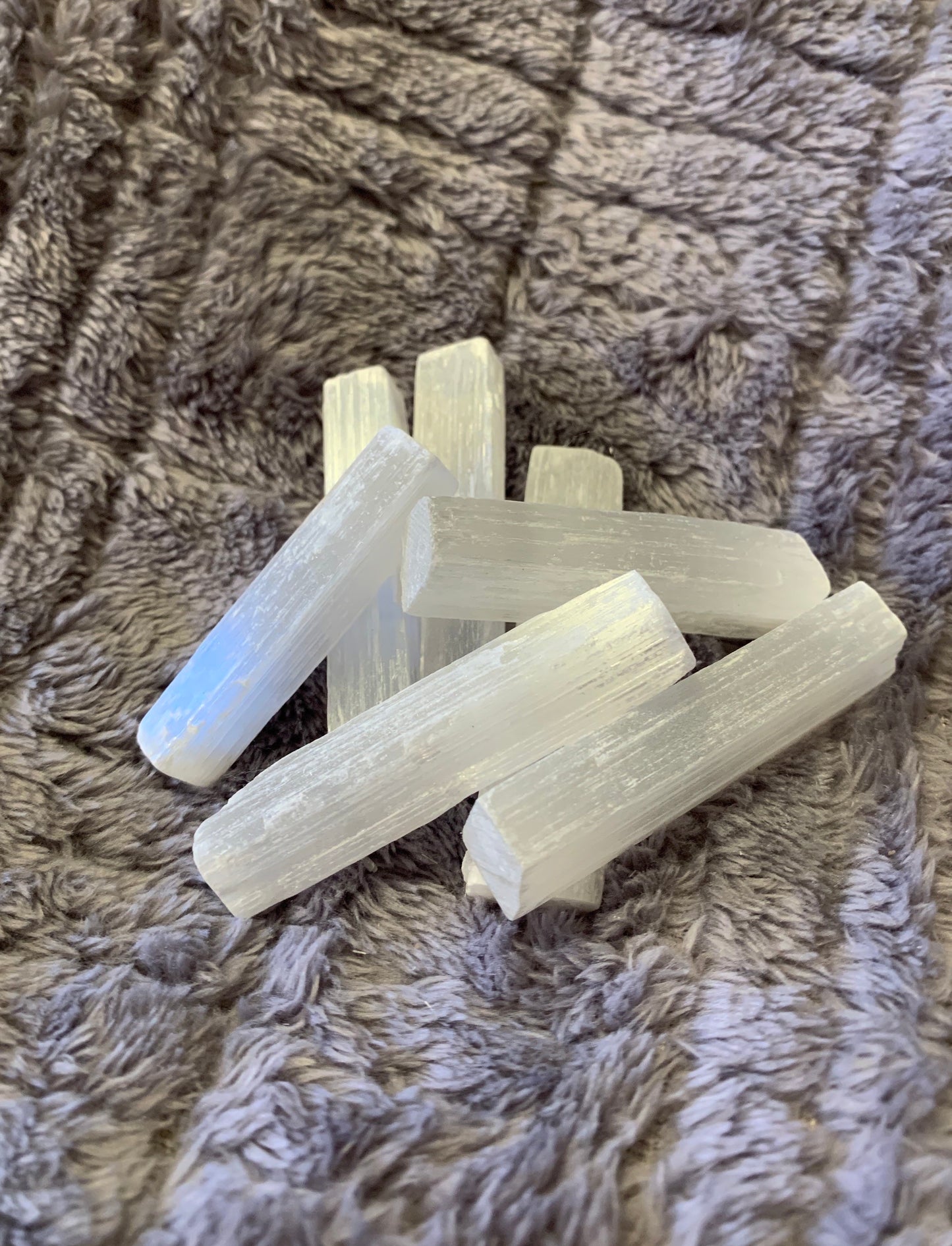 Selenite Stick, One Stone (Approx 2” - 2 1/4") for Crown Chakra, Small Stick Wands, Supply for Crystal Grid, Stone of the Moon Goddess G-0004