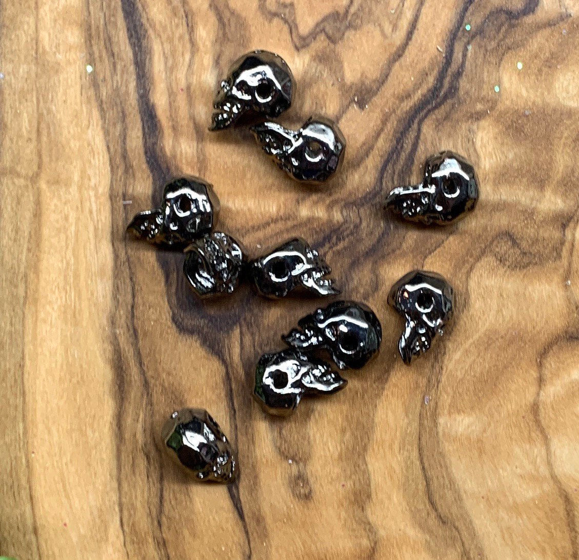 Skull Beads Pewter Tone 0196-E