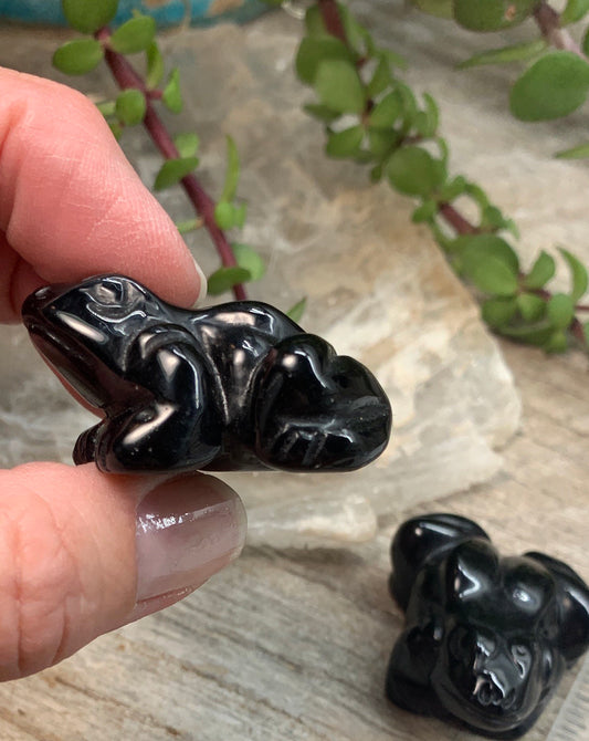 Black Obsidian Carved Frog 0110