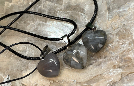 Grey Agate Heart Necklace HOT-0477