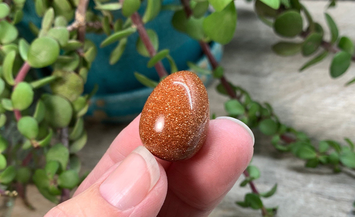 Goldstone Egg 3/4” 0391