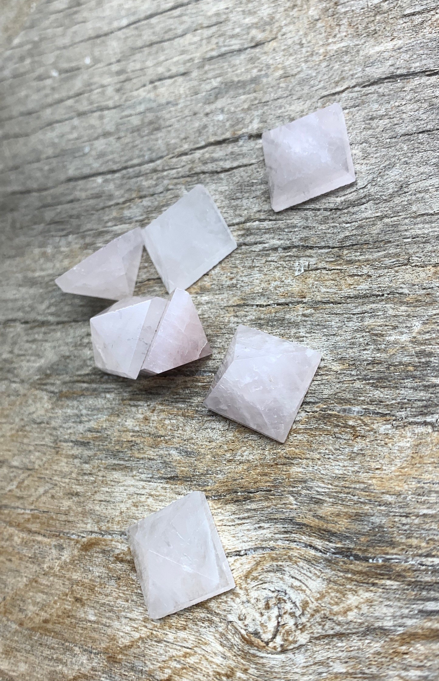 Rose Quartz Pyramid small 1/2” 0699