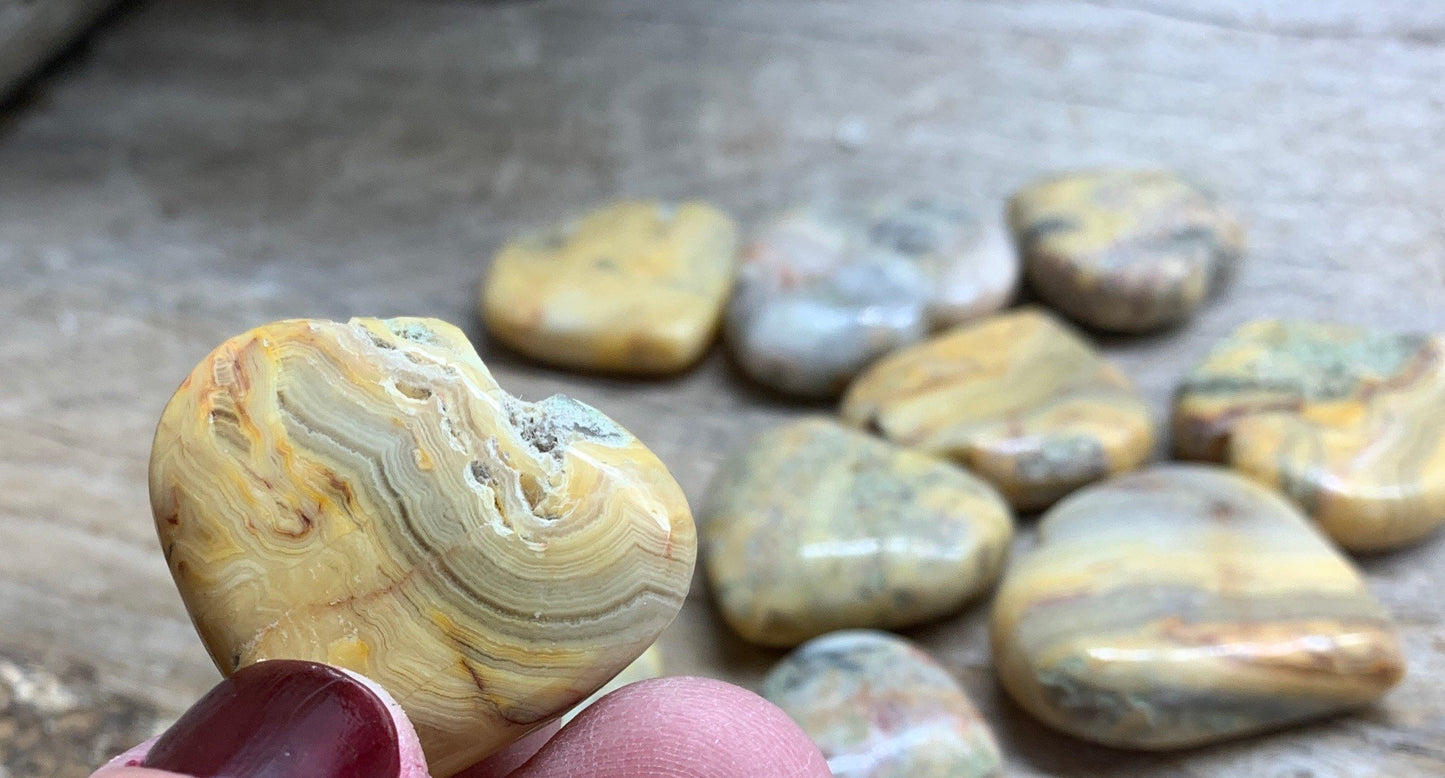 Crazy Lace Agate Heart 1”- 1 1/4” 0587