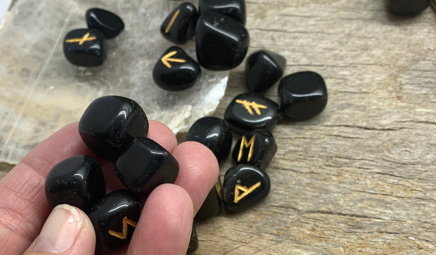 Obsidian 25 Piece Rune Set KIT-0029
